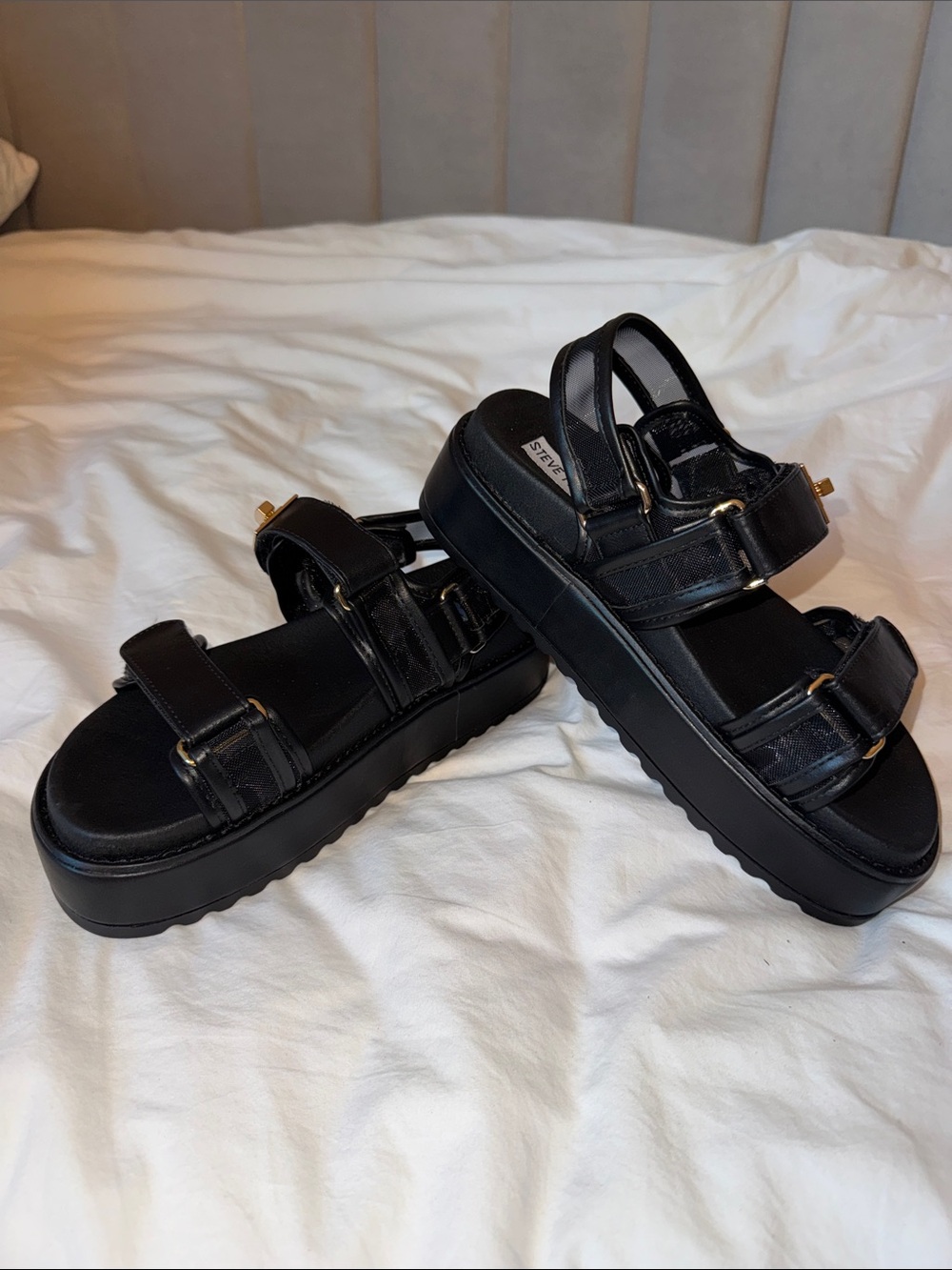 Steve Madden Black Platform Strap Sandals